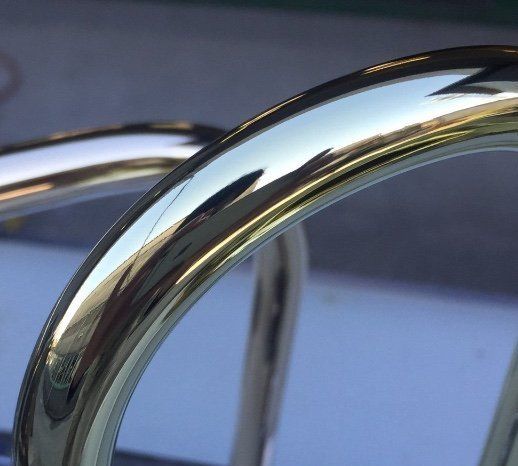 Surface after high-gloss polishing