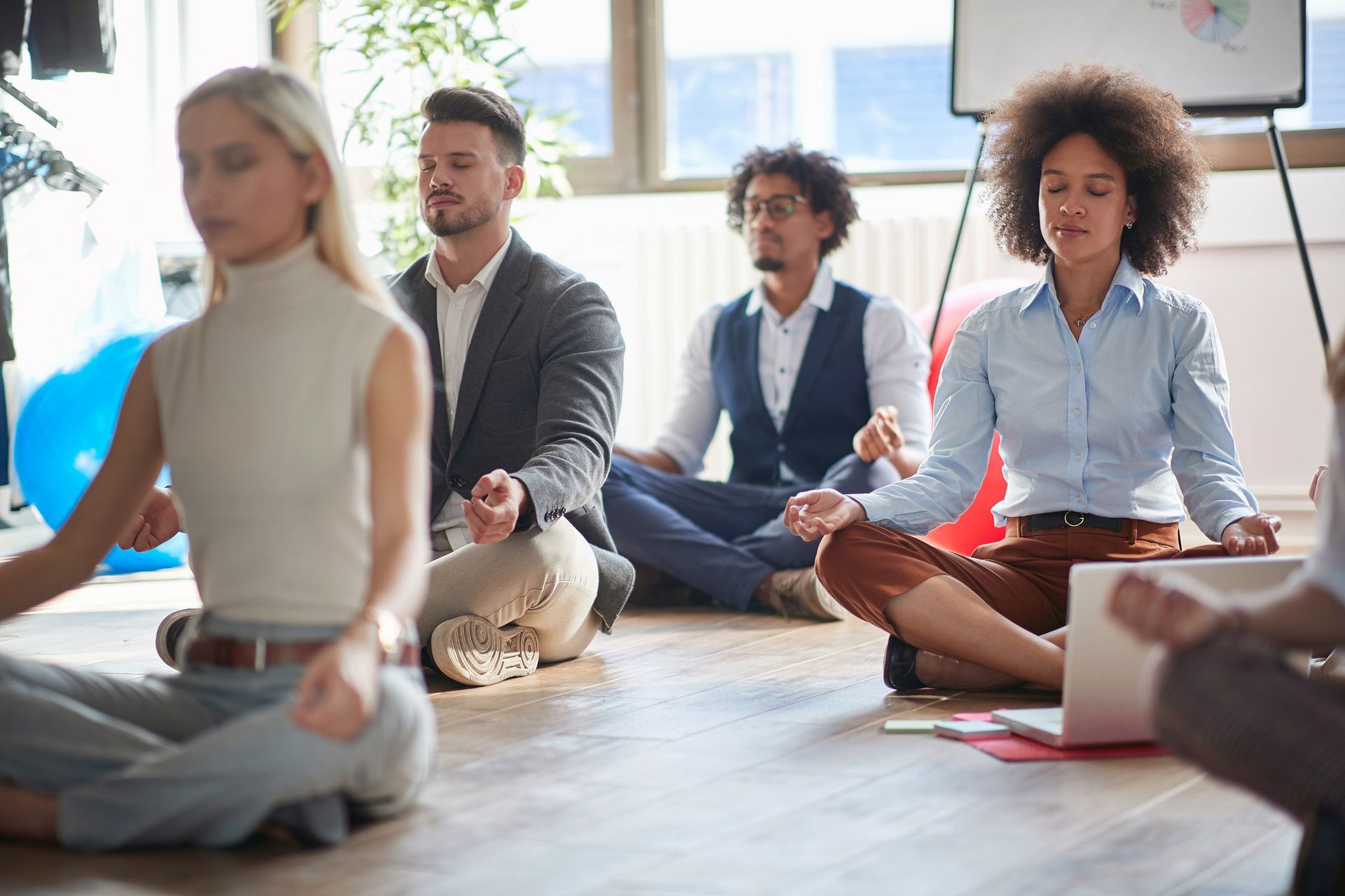 mindfulness office team - achtsames Arbeiten im Büro