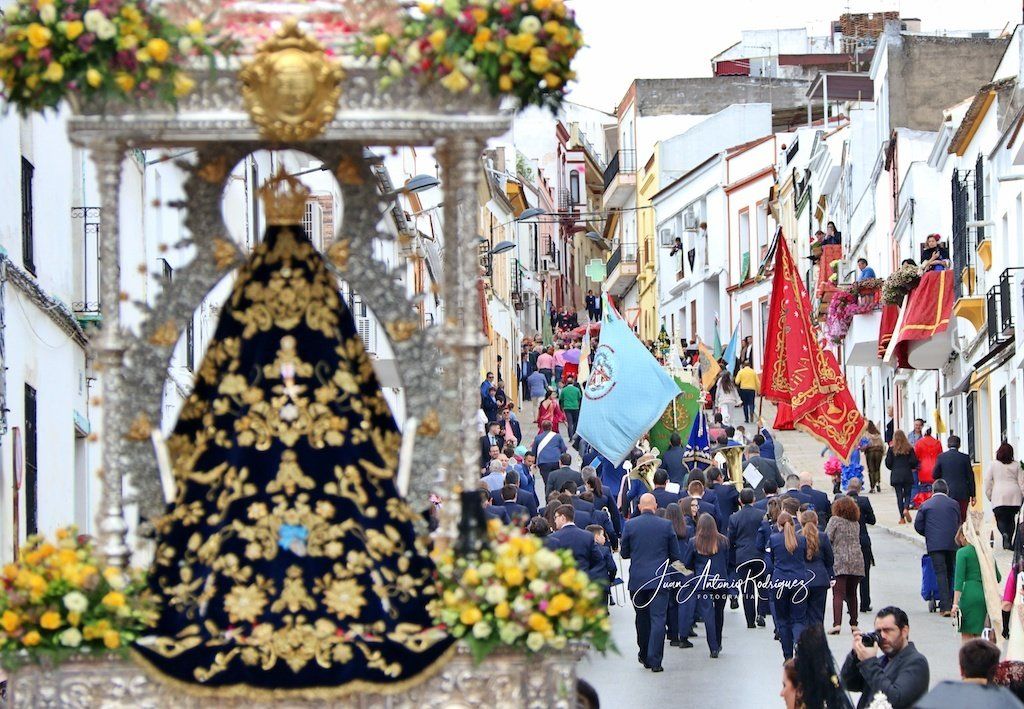 Imagen de la procesión cortejo procesion el carpio 2019