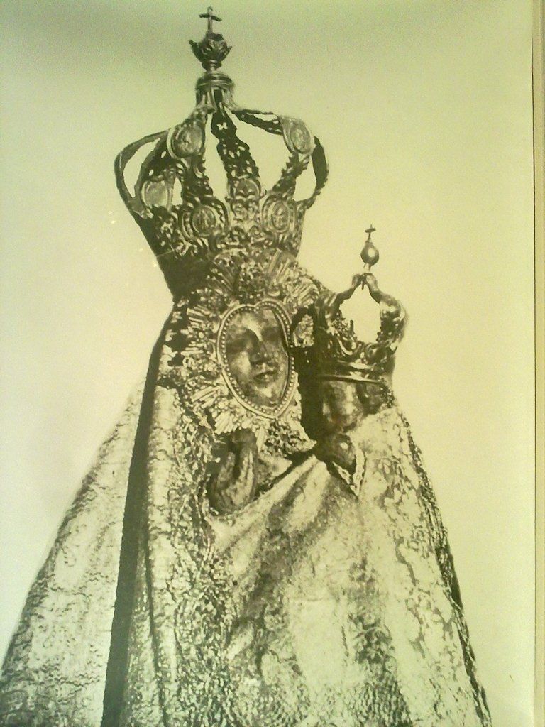 virgen de la cabeza antigua