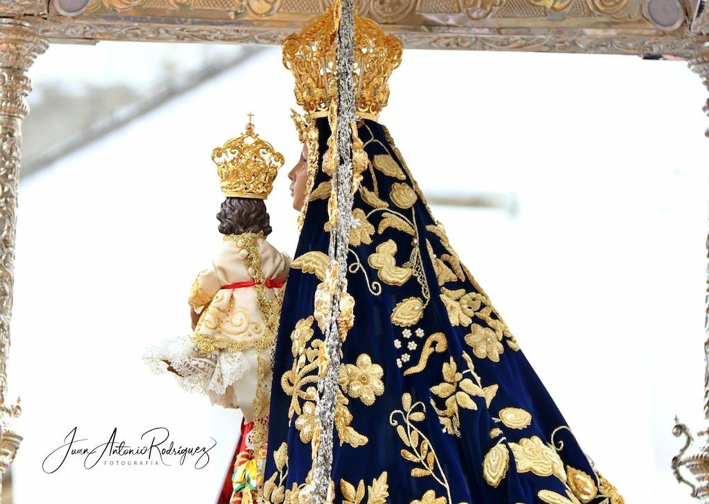 Imagen de la Virgen en su procesión de Abril fotografia virgen cabeza el carpio 2019