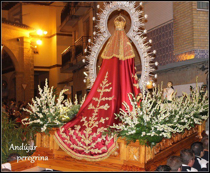 manto de procesion virgen de la cabeza mengibar