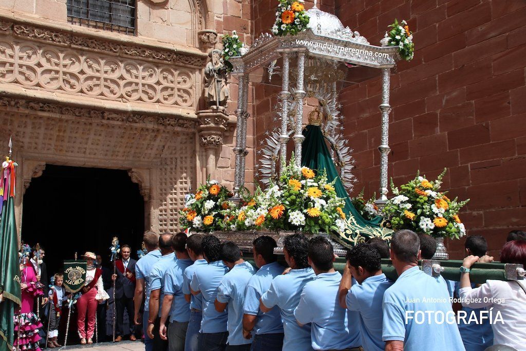 Virgen de la Cabeza de Montoro llega a la iglesia de San Bartolome