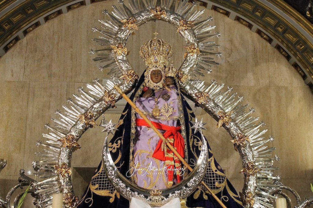 Manto Semana Santa Virgen de la Cabeza