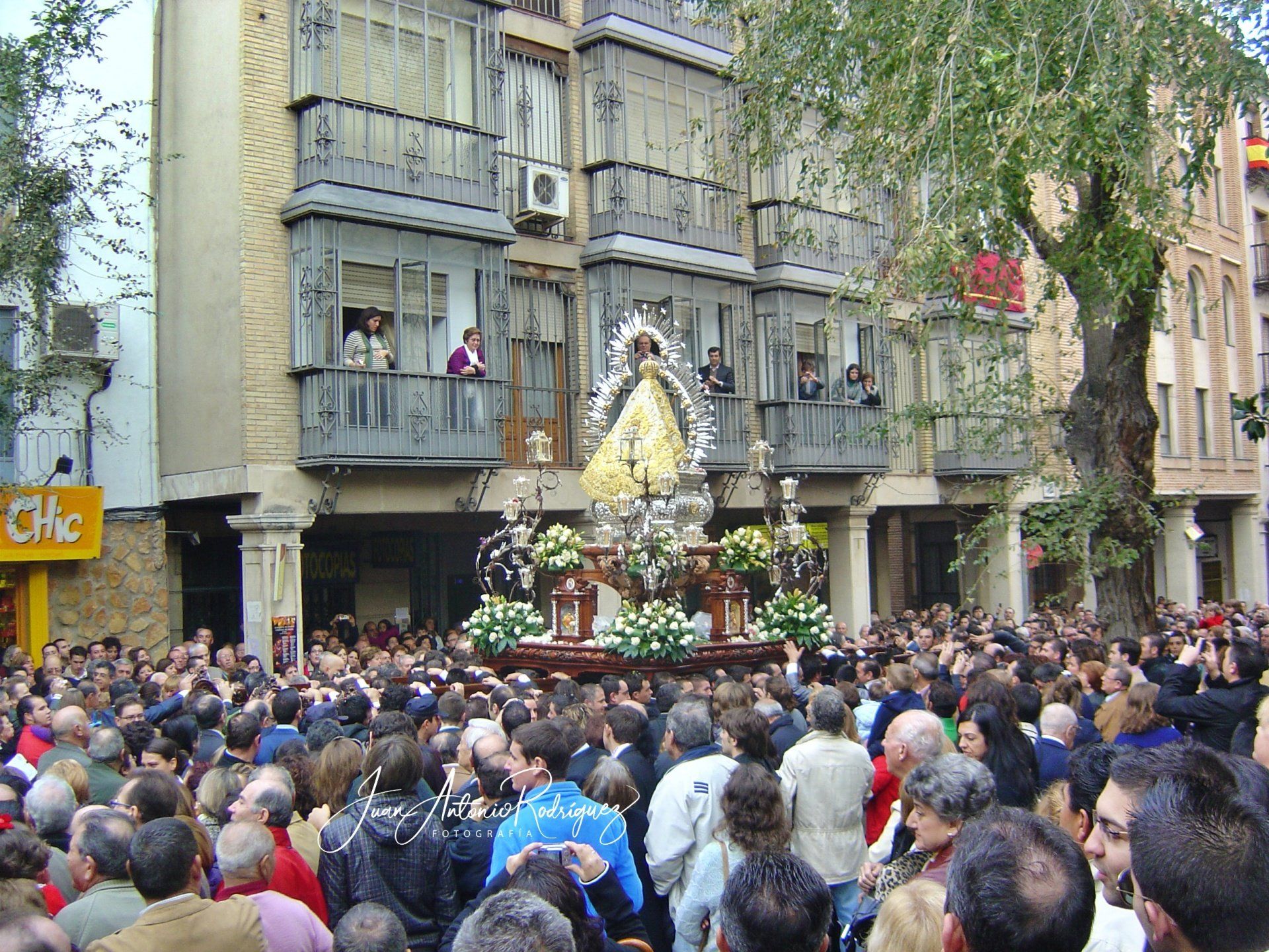 Procesión de traslado Jaén Andújar Virgen de la Cabeza Rosa de Oro