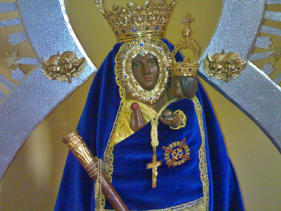 Imagen de la Morenita Santuario del Castillo Vilches virgen de la cabeza de vilches