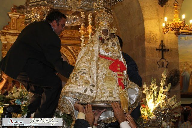 Traslado de la Virgen de la Cabeza en la Aparición Virgen de la Cabeza en traslado de Aparicion
