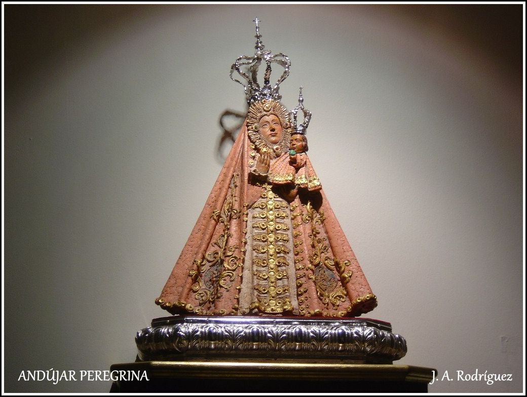talla de la Virgen de la Cabeza Hospital de Andujar