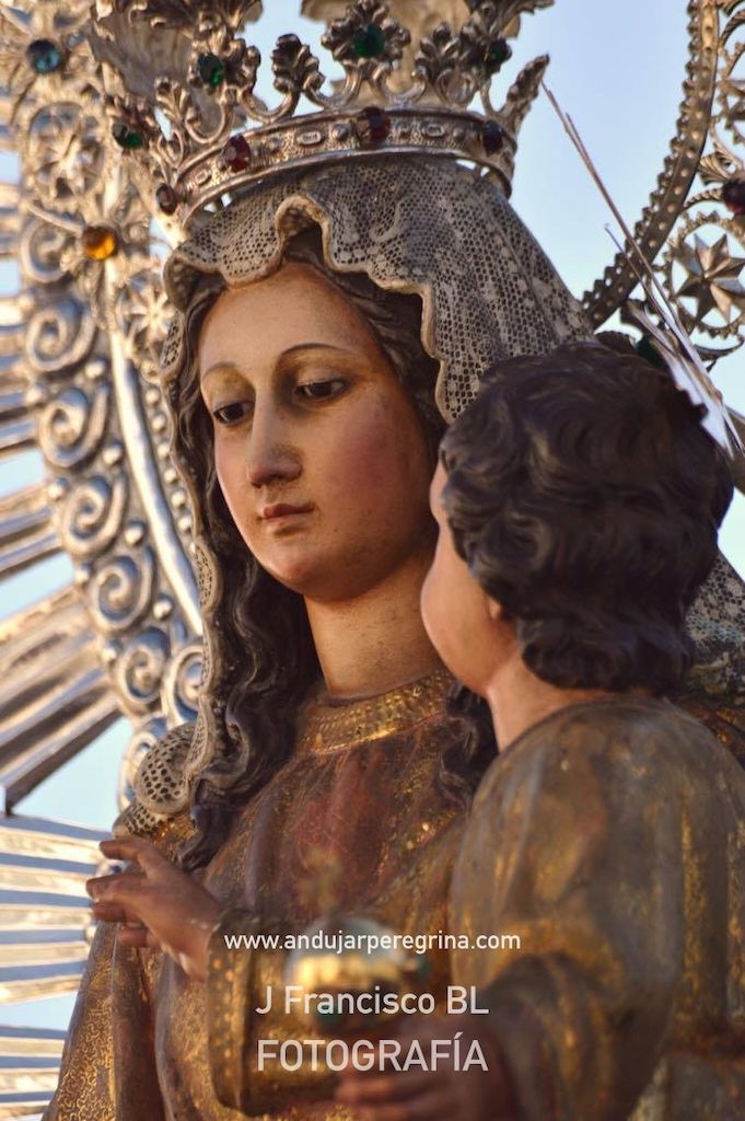 virgen de la cabeza ronda