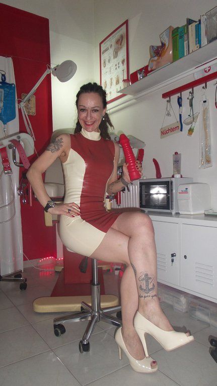 Dildo, Klinik, weißer Bereich