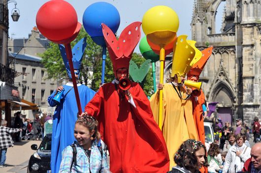 Les Géants de couleurs Les Géants de couleurs