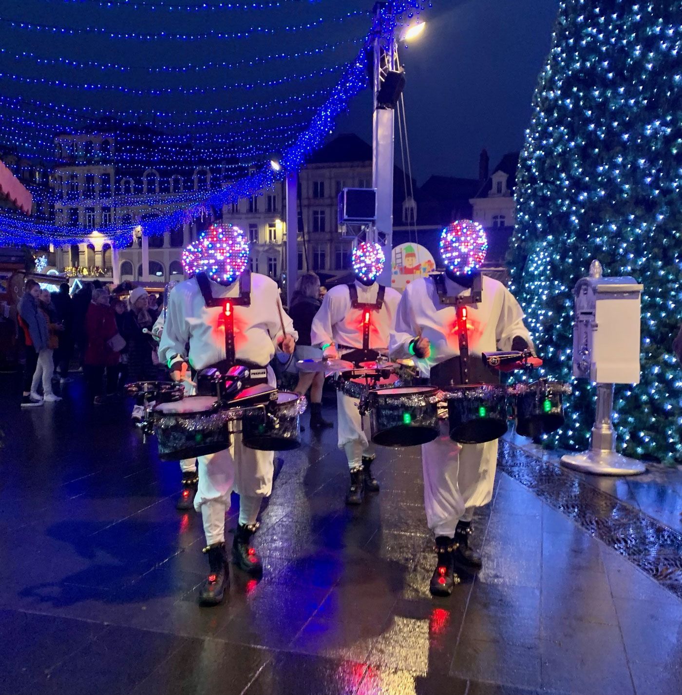Les Jingle Drums Les Jingle Drums