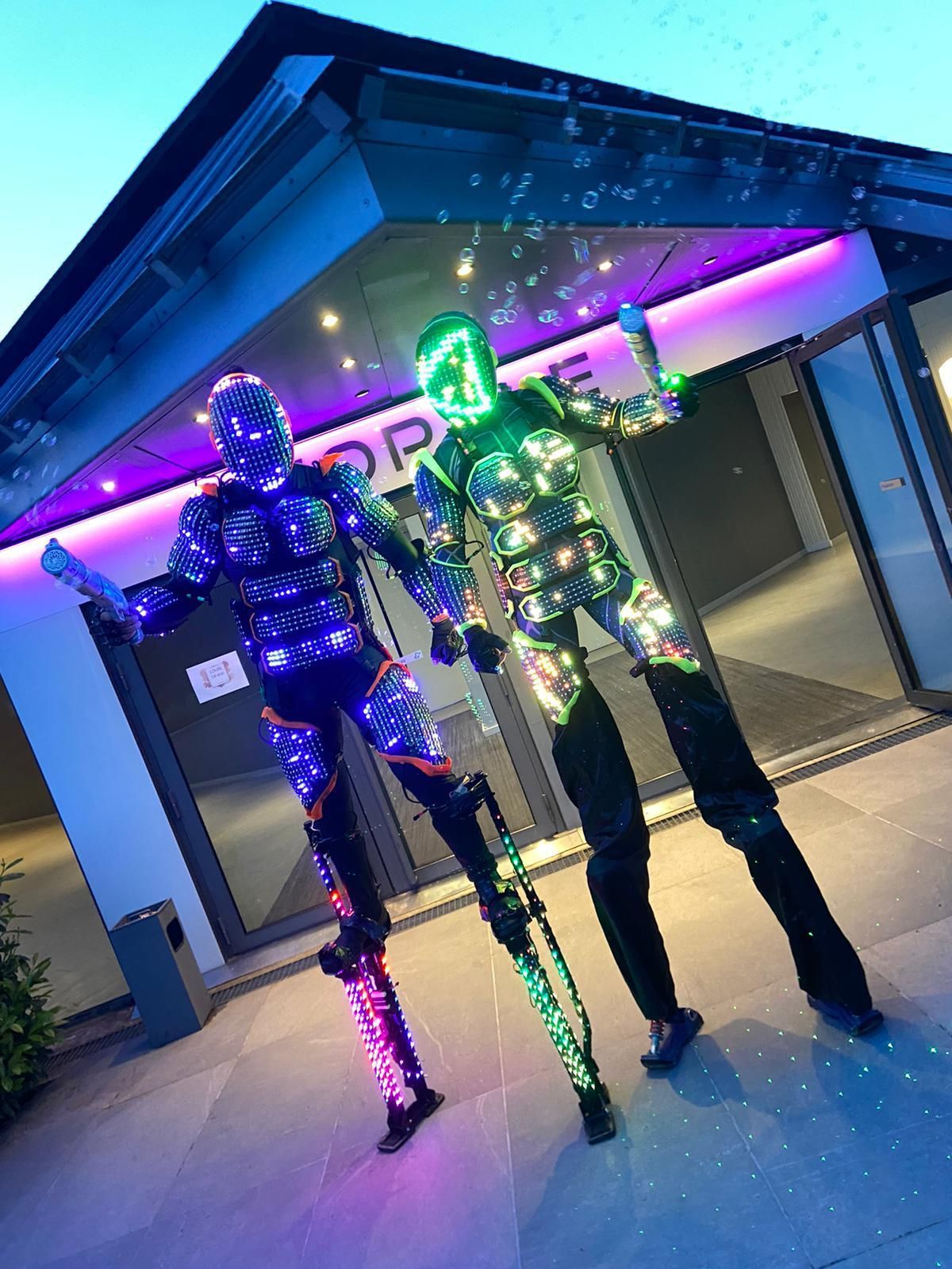 Les Echassiers Robot Lumineux Les Echassiers Robot Lumineux