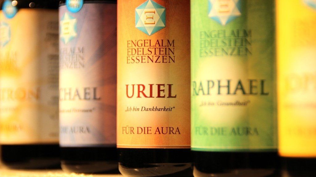 Aurasprays, Edelsteinessenzen
