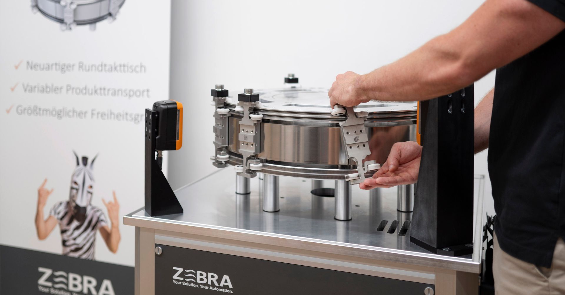 Anbringung eines Shuttles an den EcoTrak 360