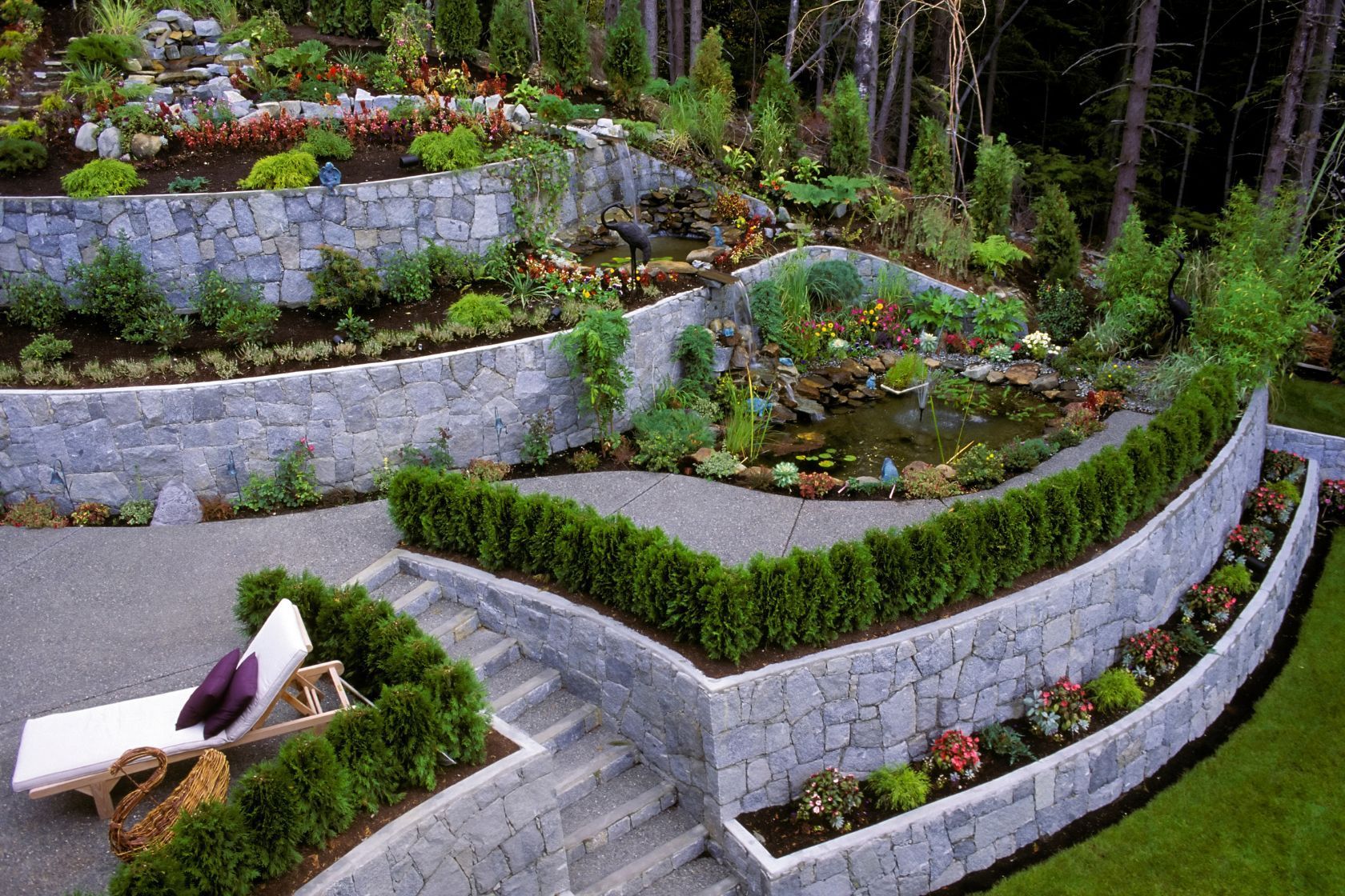 landscape with handscape and walkway