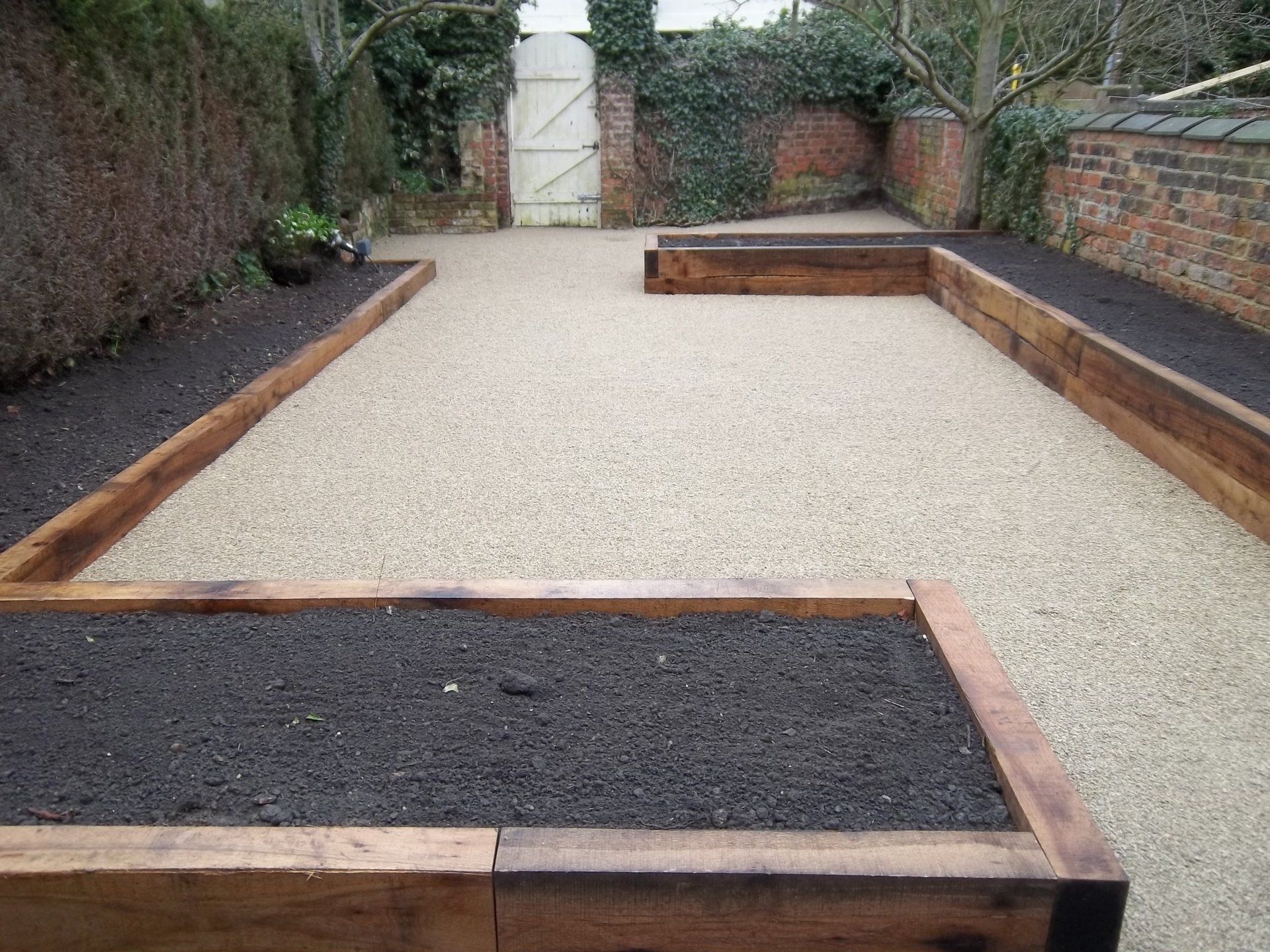 Oak Sleeper Raised Beds