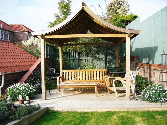 Teahouse Pergola and decking