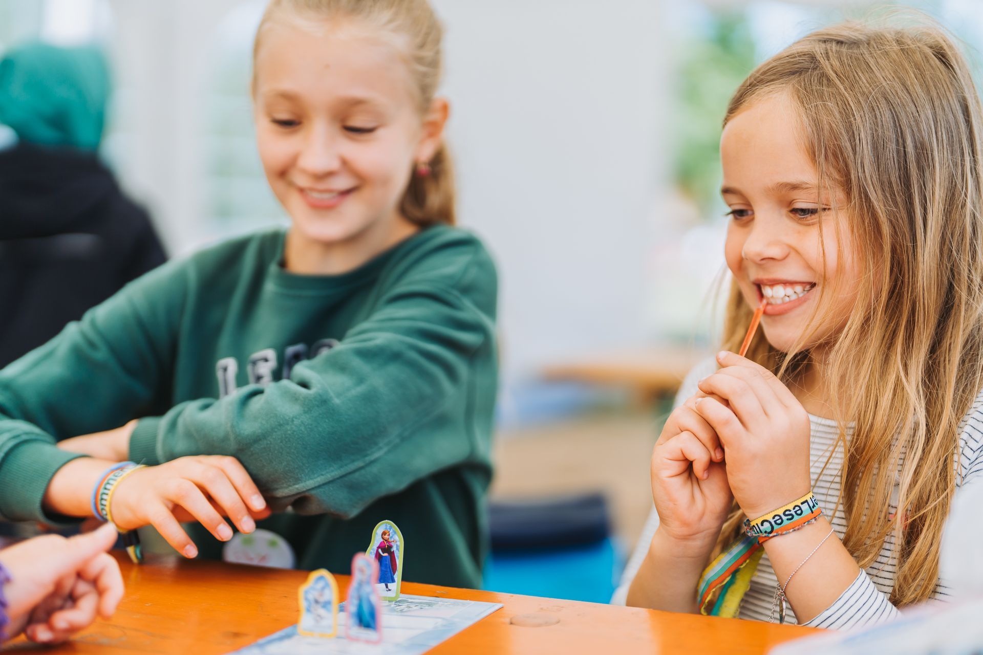 Kinder in der Ferienbetreuung Ferienclub Ferien Schulferien