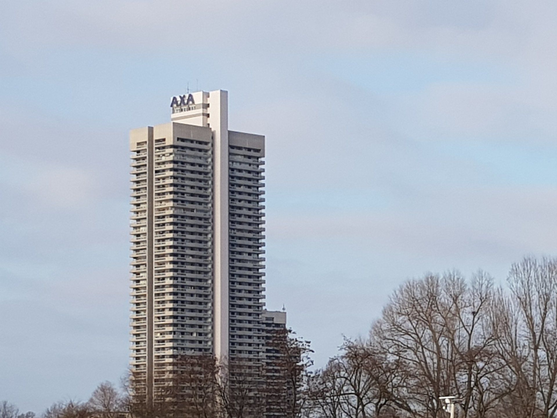 Rafting Axa Hochhaus Köln Axa Hochhaus Köln Meyer-Rafting