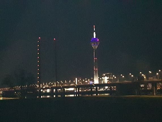 Meyer-Rafting Fernsehturm Düsseldorf Meyer-Rafting Fernsehturm Düsseldorf