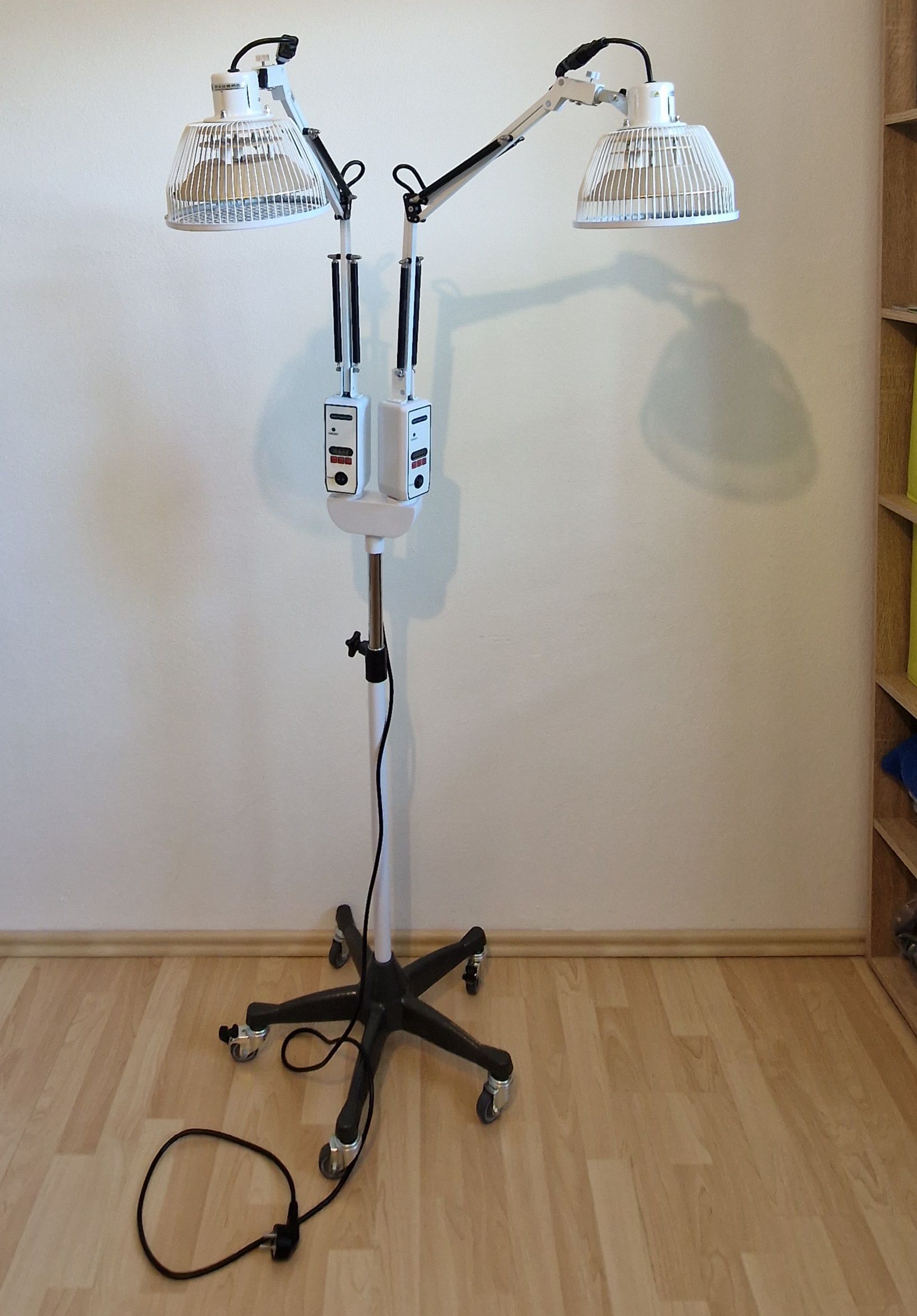 TDP-Lampe mit 2 Wärmelampen