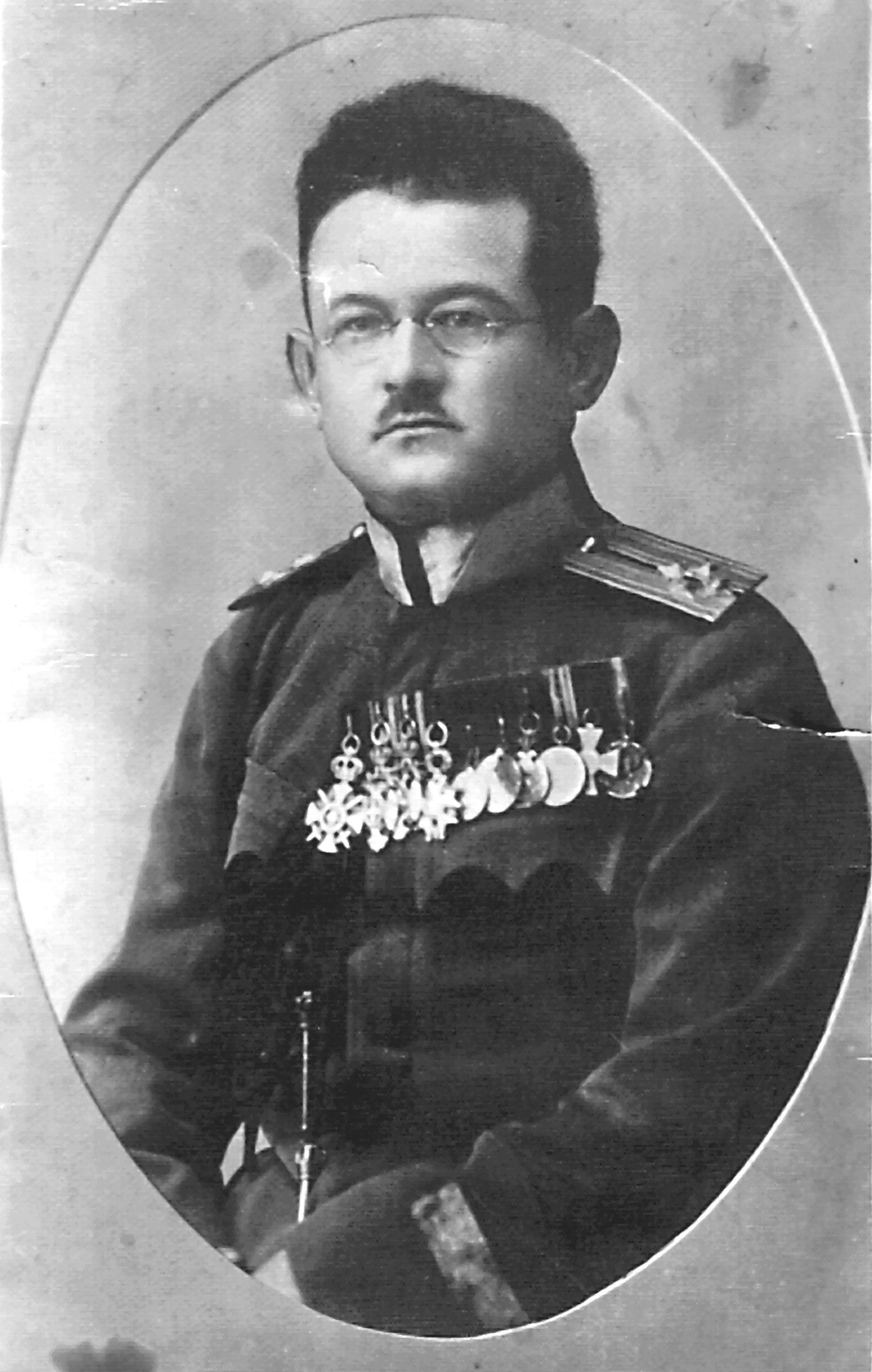 La plus ancienne photo connue de Milan Kalabic datée de la fin de la Grande Guerre