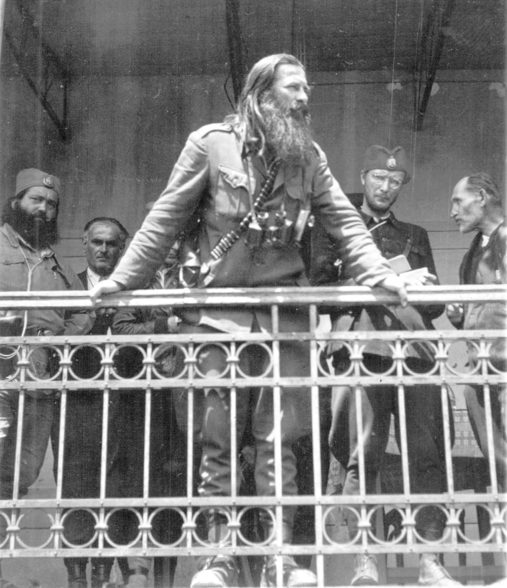 Discours du capitaine Nikola Kalabic dans le village de Bagna, entre Topola et Arandiélovatz à l’été 1944