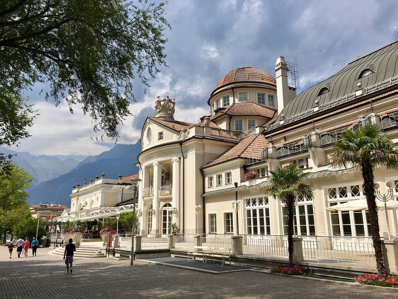 Meran Kurhaus