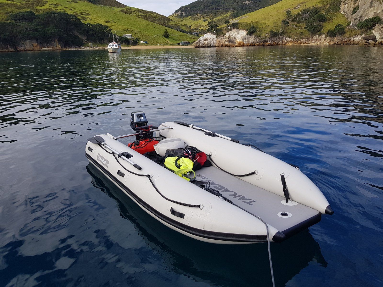 TAKACAT - bateaux pneumatiques catamarans