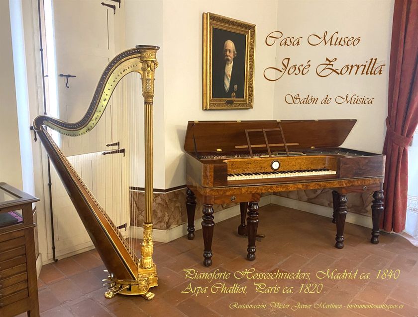 Salón de música romántico Casa Zorrilla. Restauración pianoforte y arpa