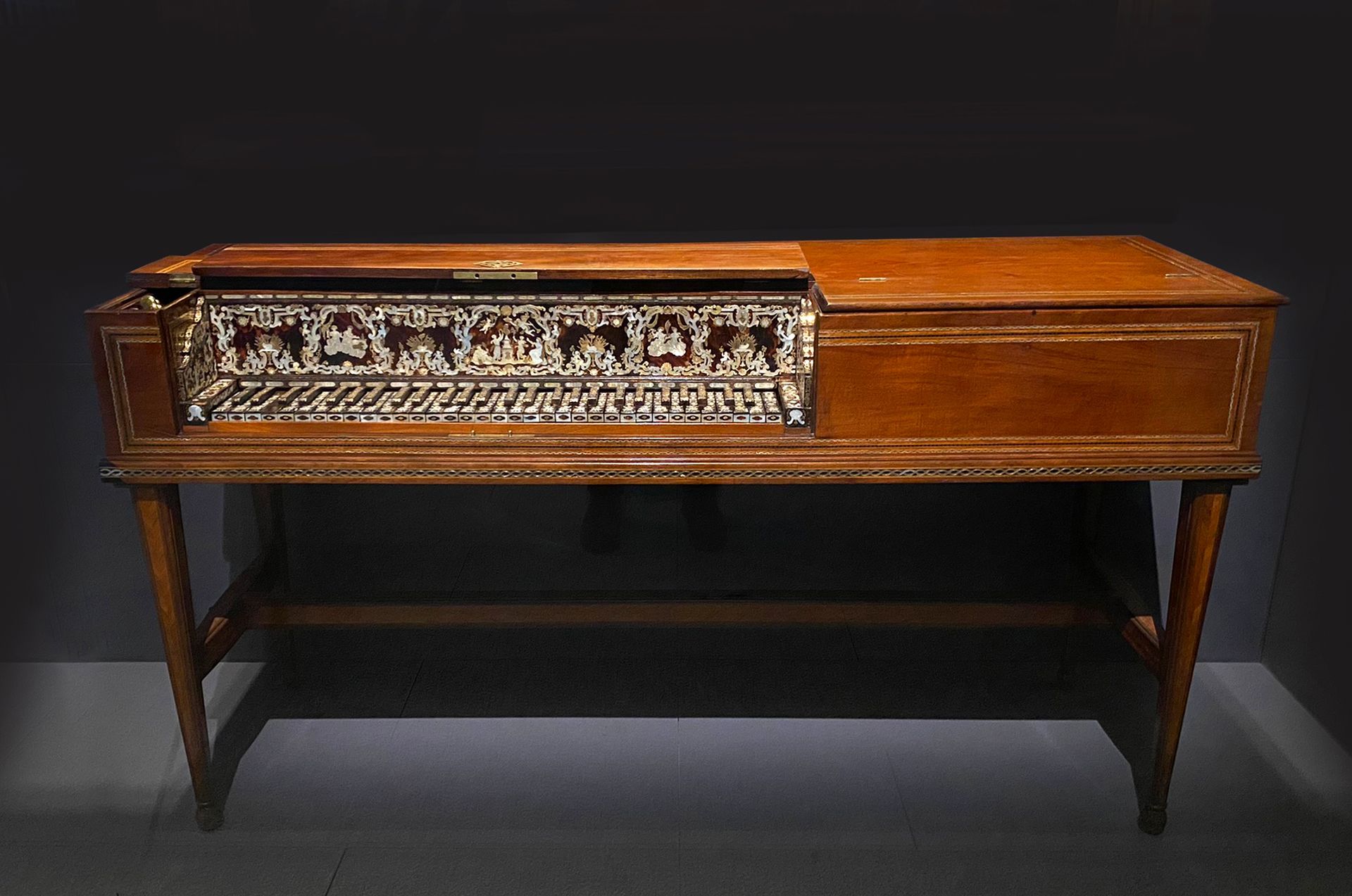 Pianoforte Juan del Mármol. Galería de las Colecciones Reales