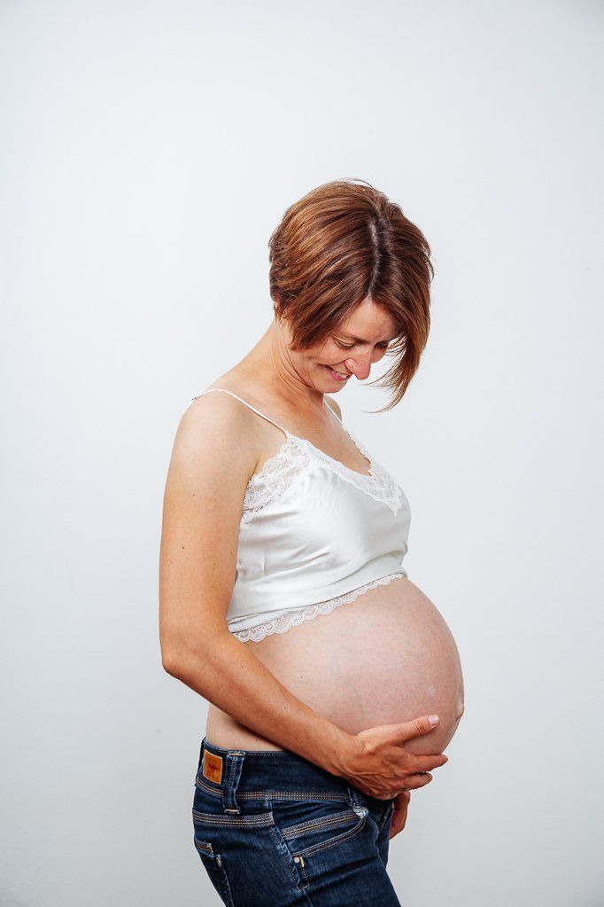 schwangerschaftsfotografie babybaushootingleipzig babybauchleipzig schwangerschaftsshootingleipzig