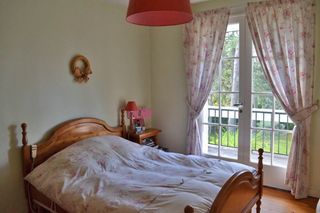 #architecte #architectelyon #architectesaintefoyleslyon #chantier #renovation #extension #surélévation #maisonmoderne #permisdeconstruire #pland'architecte Aurelia Foyatier Architecte Lyon - Aurelia Foyatier Architecte Sainte Foy les Lyon - chantier - renovation maison - extension maison - agrandissement maison - maison dans l'ouest de Lyon - architecture moderne et design - claustrat, verrière, bso, ral 7016