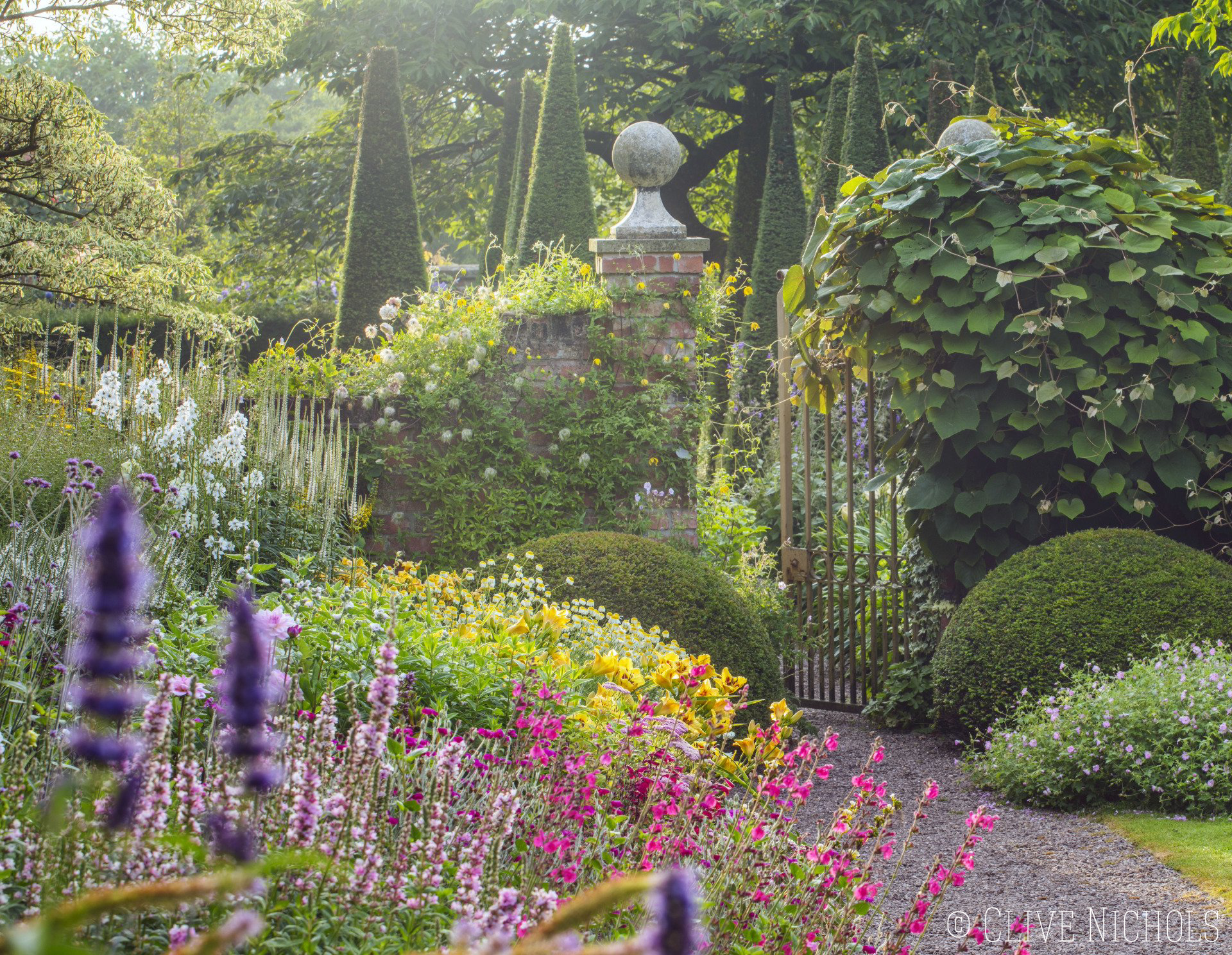 The Main Perennial Border © Clive Nichols