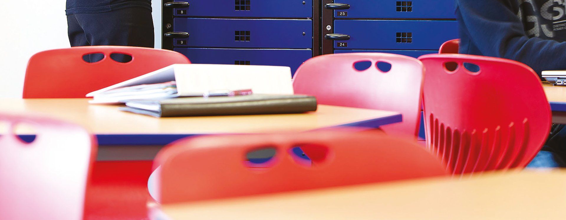 Traka - Intelligente elektronische Fachanlagen Traka - Intelligente elektronische Fachanlagen