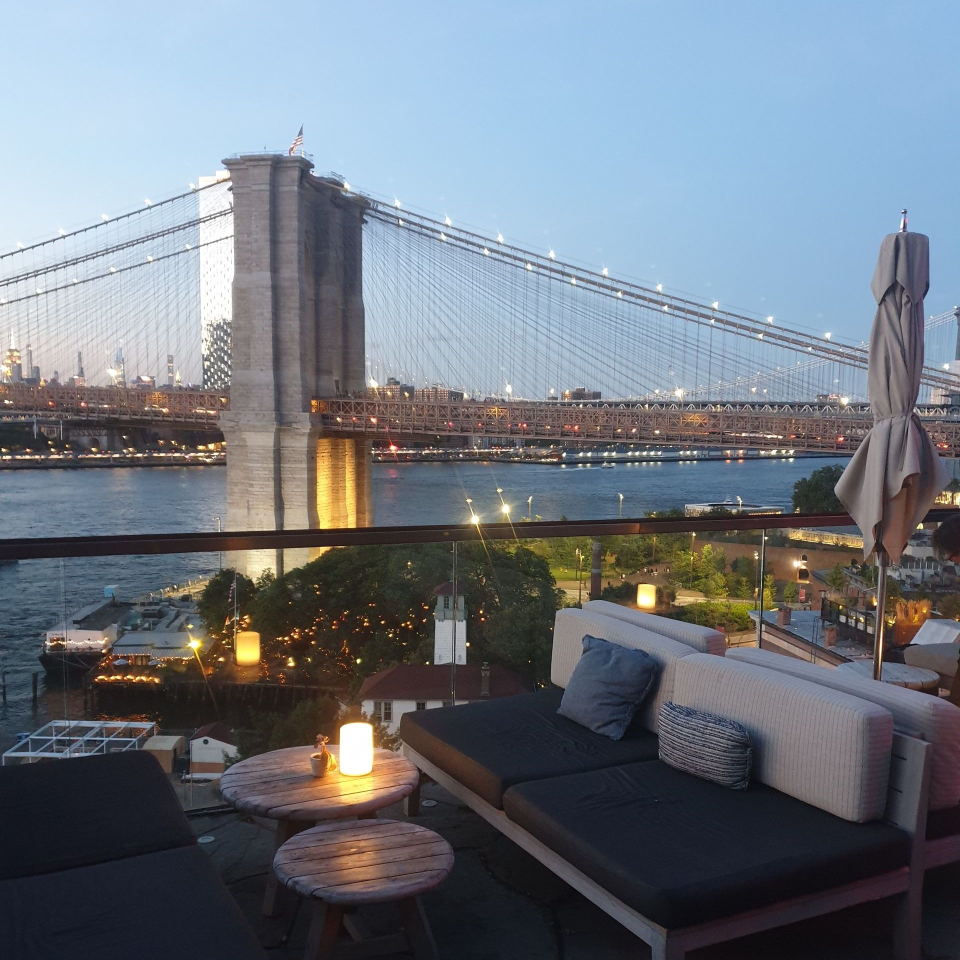 Aussicht von Harriet´s Rooftop Bar