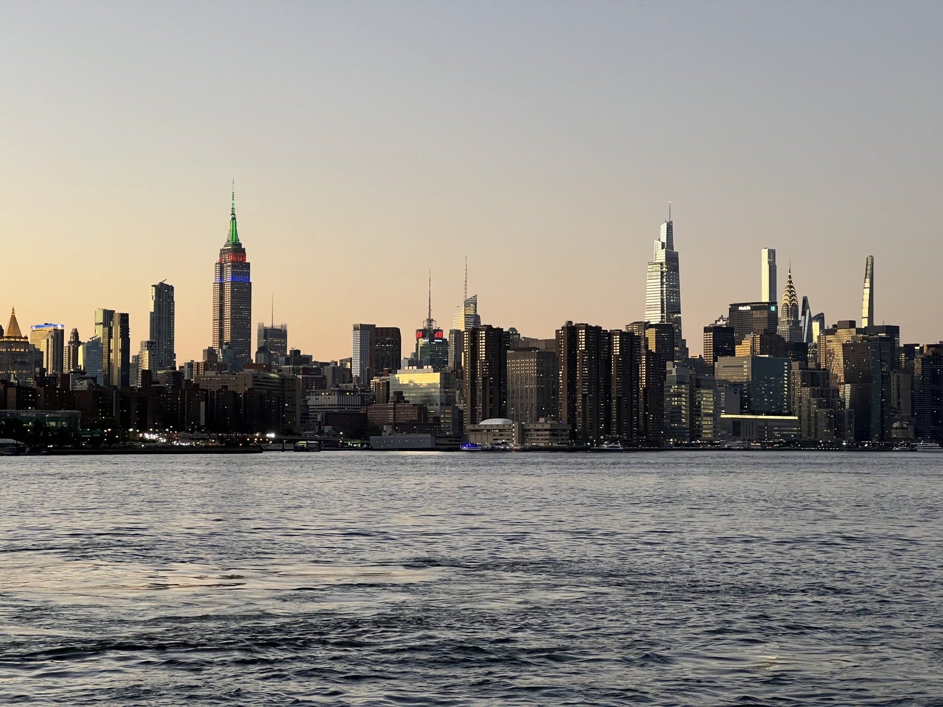 Blick auf die Skyline Manhattans