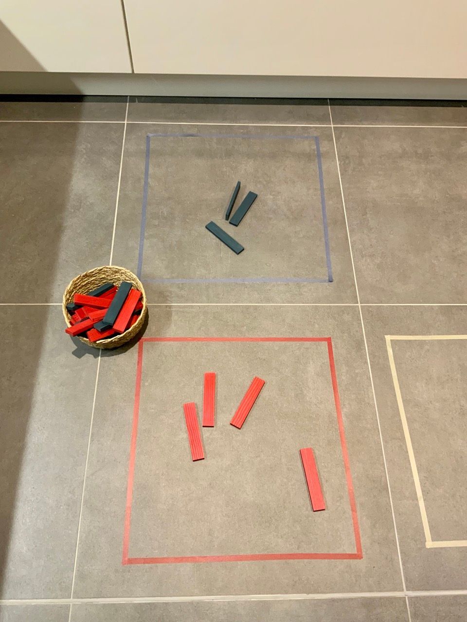 Spielidee - Farben lernen Kleinkind