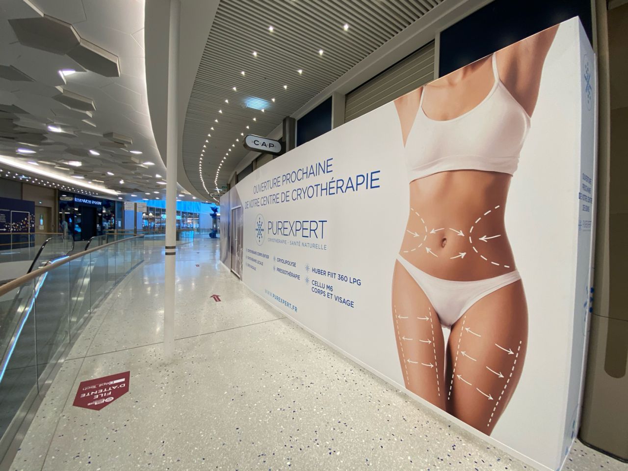 Palissade de chantier en centre commercial Nice