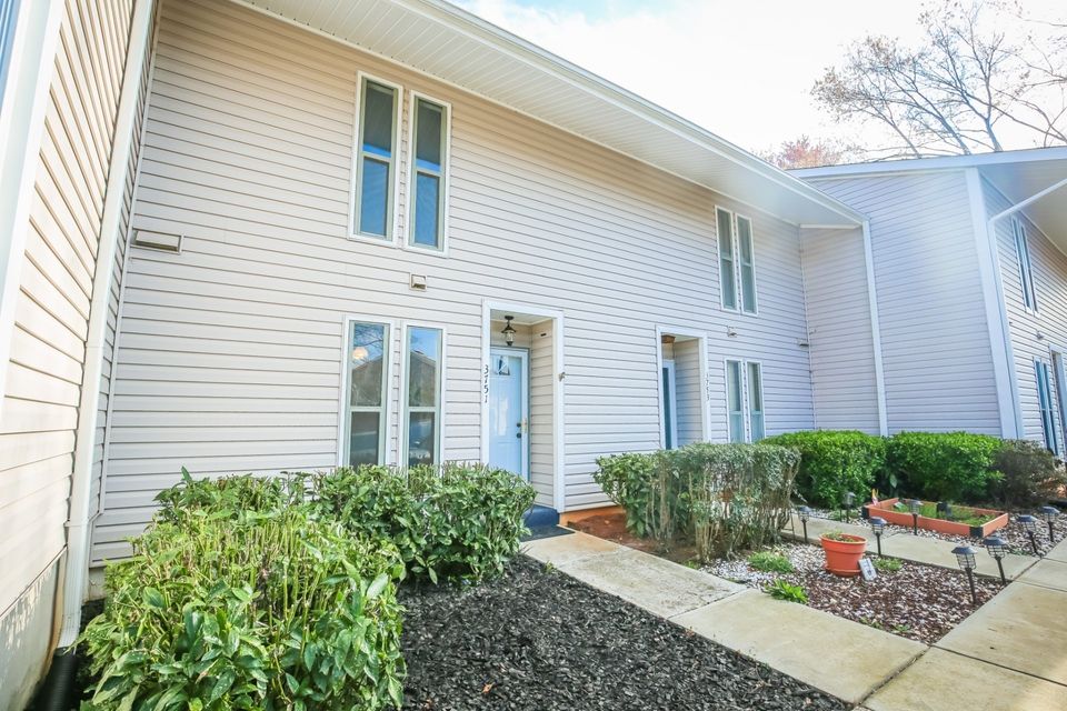 Condo in Heather Hills