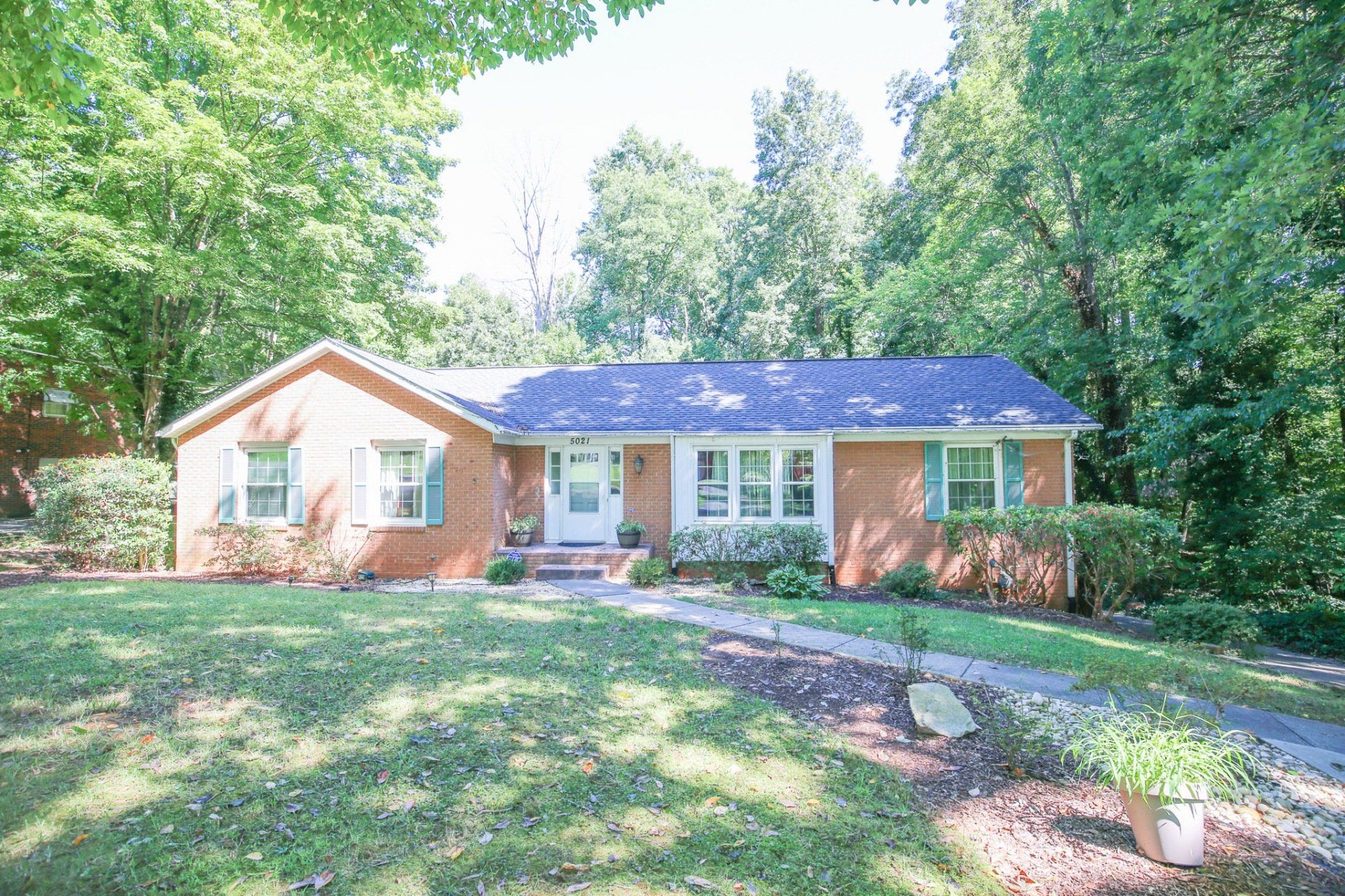 5021 Eastwin Dr Winston Salem NC 27104 5021 Eastwin Dr Winston Salem NC 27104
