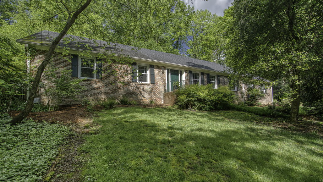 850 Timothy Ln Winston Salem NC 27106