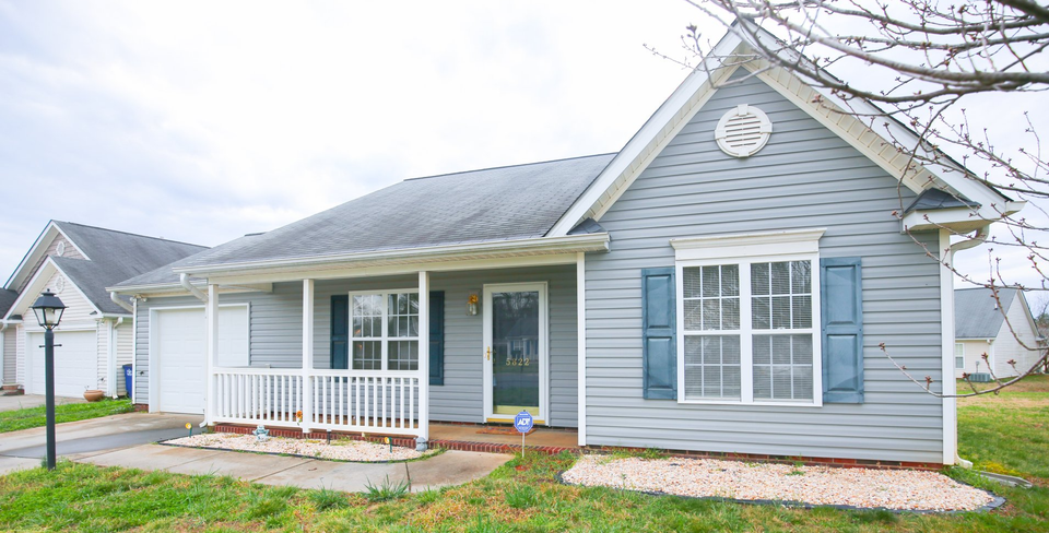 5822 Huckleberry Ct Winston Salem NC 27105