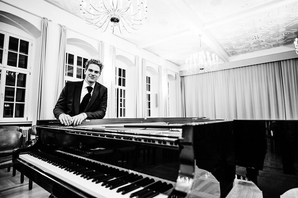 Joseph Moog / Foto by LEBENSKUNST PHOTOGRAPHY Joseph Moog