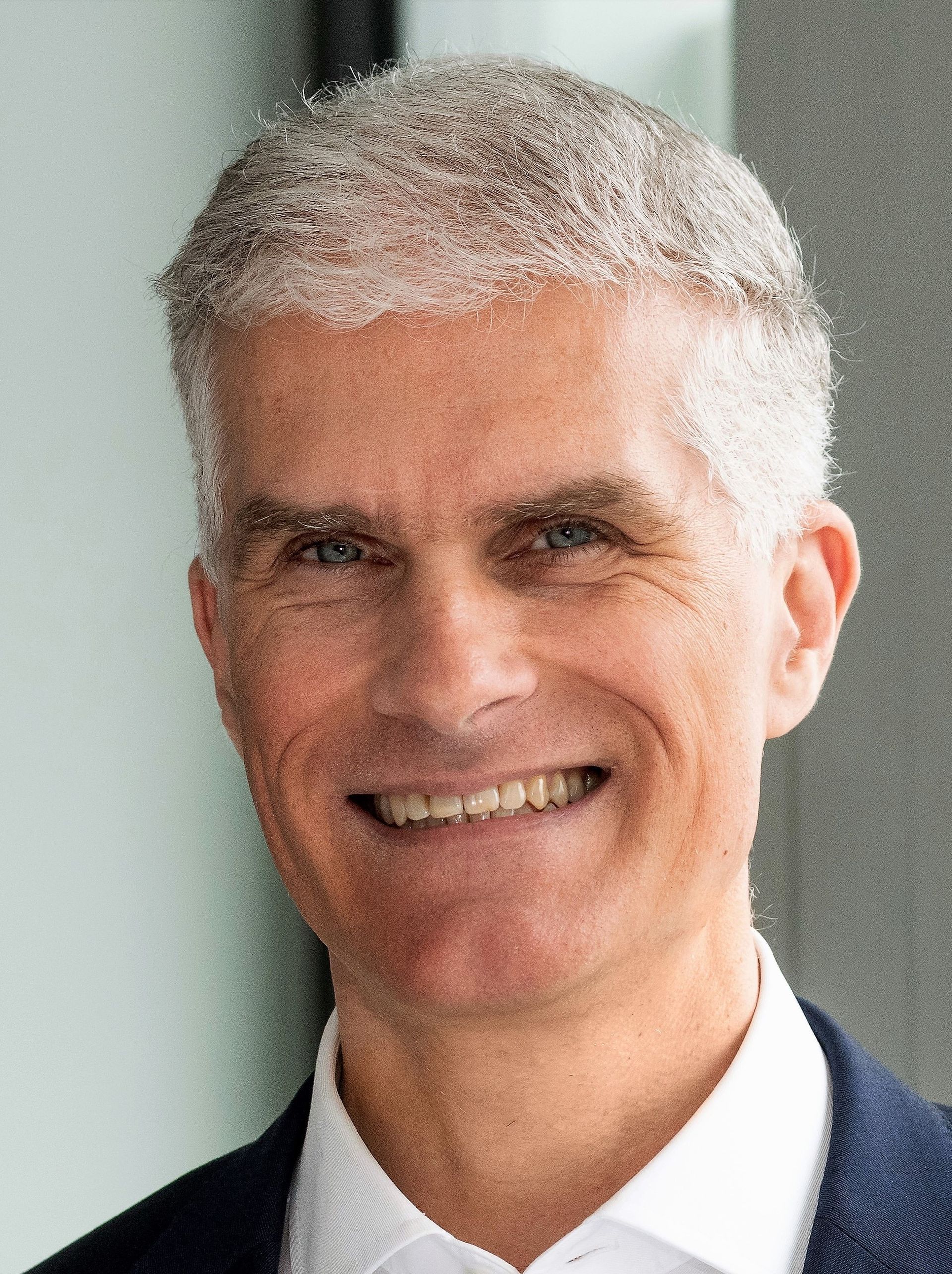 Dr. Stephan M. Brandt Dr. Stephan M. Brandt