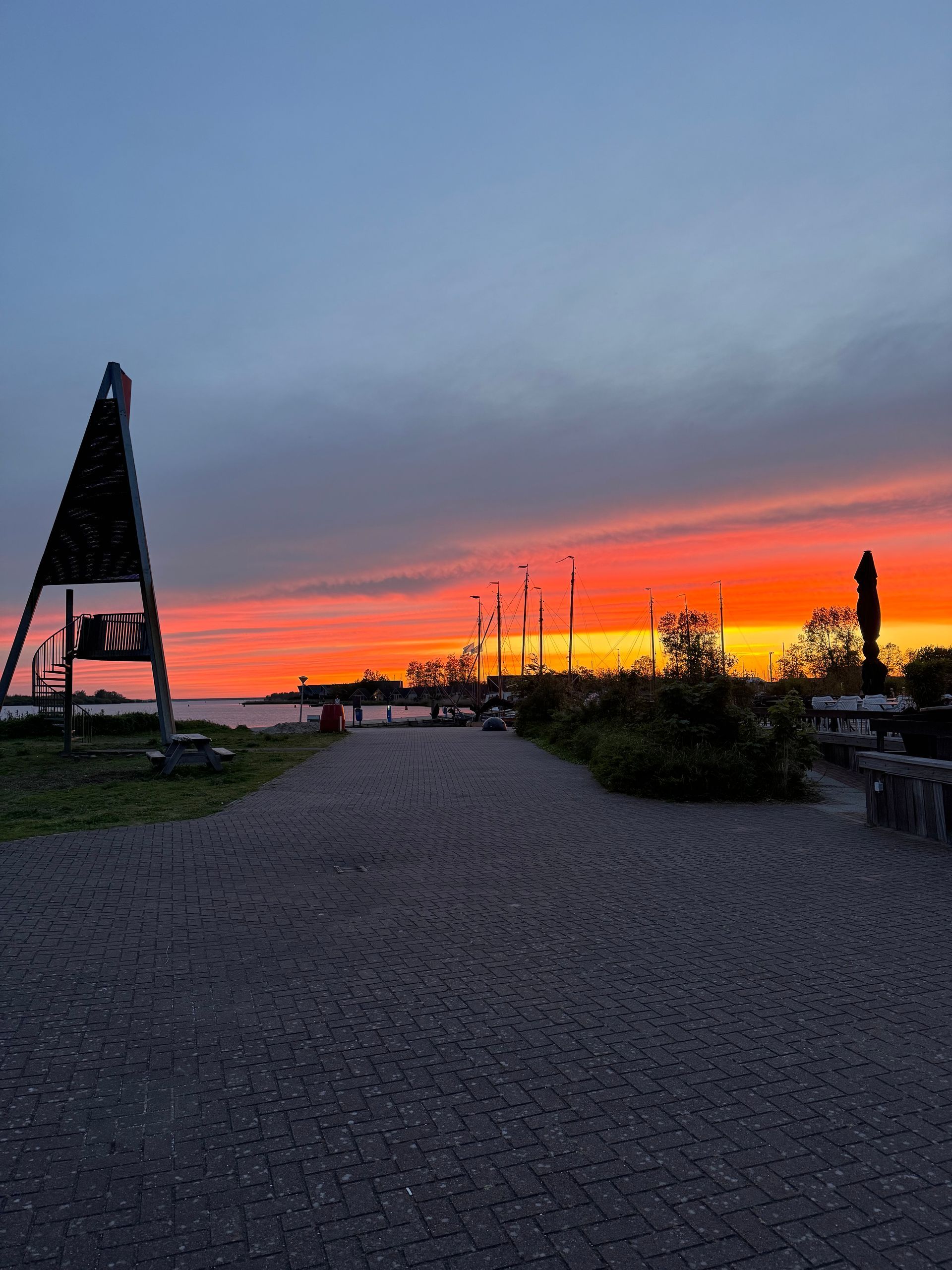 Sonnenuntergang am Haupthaus