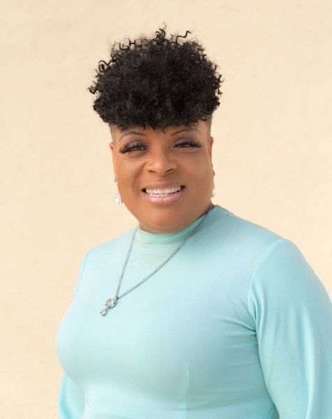 Sherri Young headshot