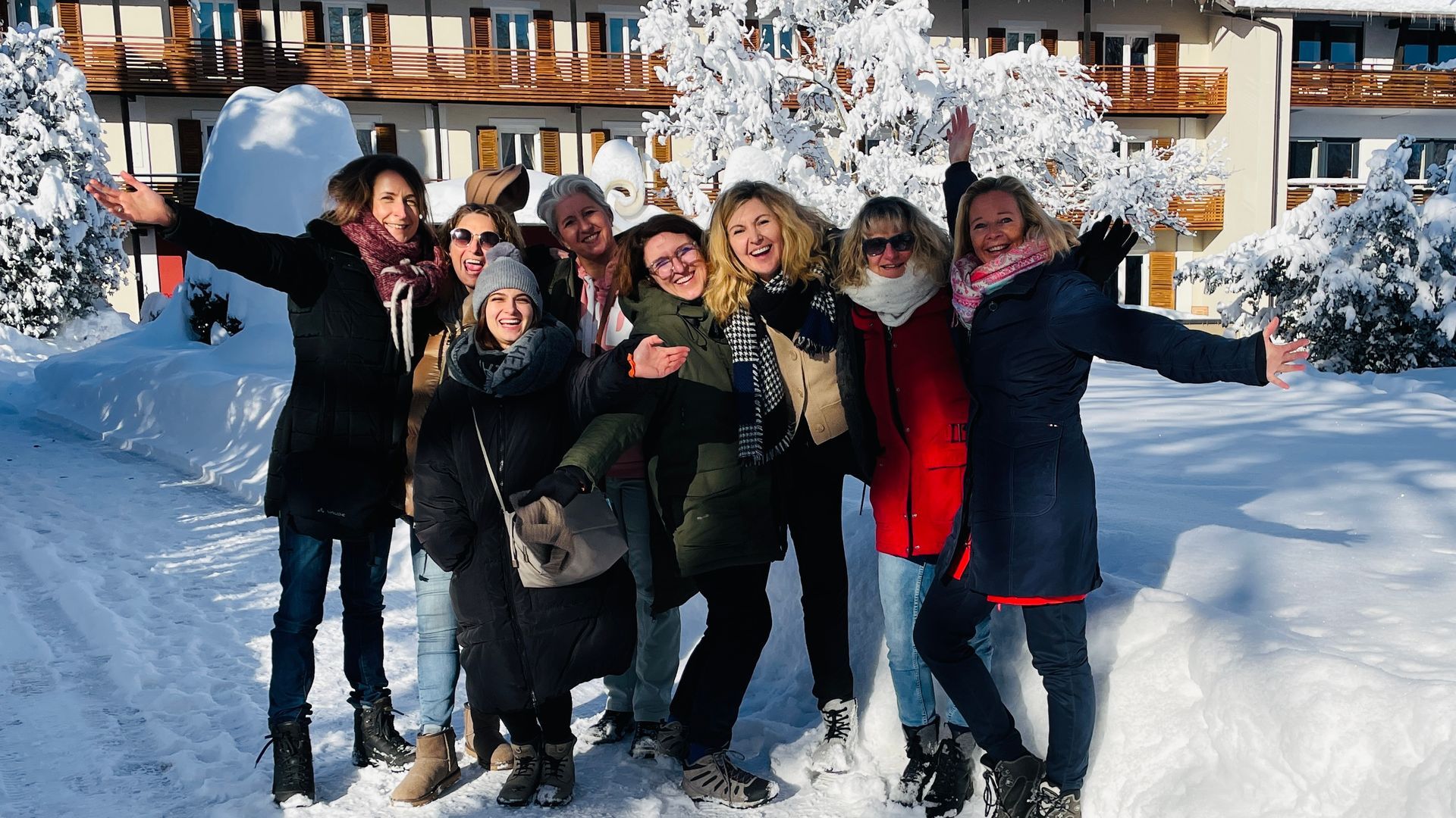 Die Teilnehmer des Seminars in Bad Kohlgrub im Schnee