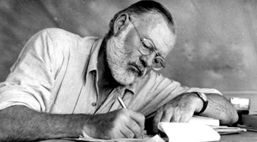 Ernest Hemingway, bekanntester amerikanischer Schriftsteller des 20. Jahrhunderts, der die Stunde schlägt, der alte Mann und das Meer, Nobelpreis für Literatur 1954
